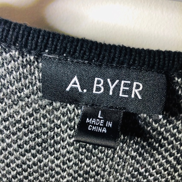 A. Byer Open Cardigan - Picture 5 of 7